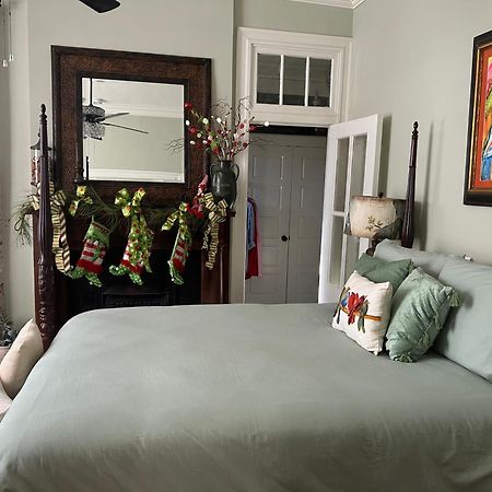 Jenny'S Downtown Hideaway Bed And Breakfast Laurel Buitenkant foto