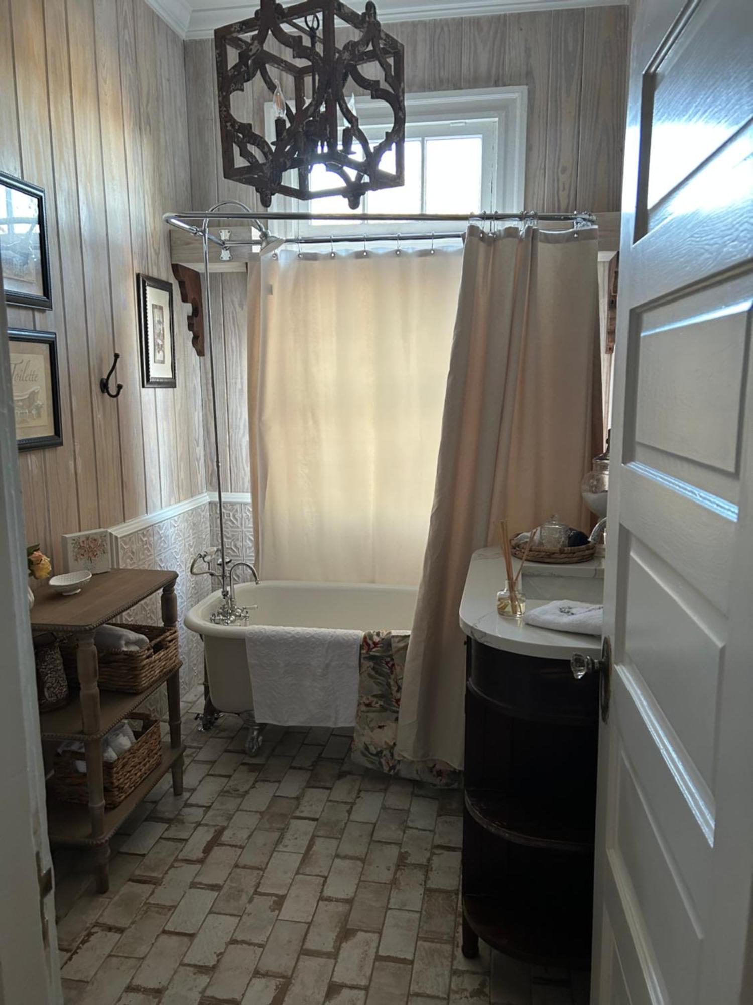 Jenny'S Downtown Hideaway Bed And Breakfast Laurel Buitenkant foto